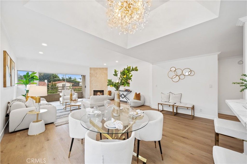 Image 40 of property listing at 10475 Ashton Avenue Avenue 301, Los Angeles, CA 90024