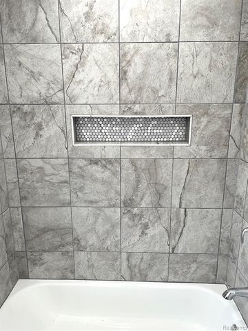 2334 Highland Street, Detroit, MI 48206