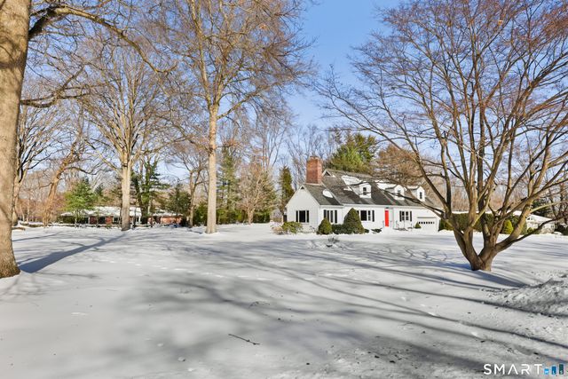 107 Stonehedge Drive North, Greenwich, CT 06831