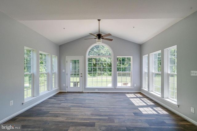 2311 RIVERVIEW RD, Essex, MD 21221