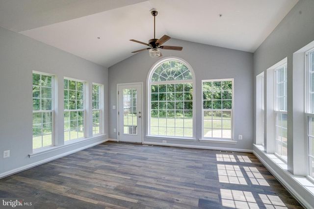 2311 RIVERVIEW RD, Essex, MD 21221