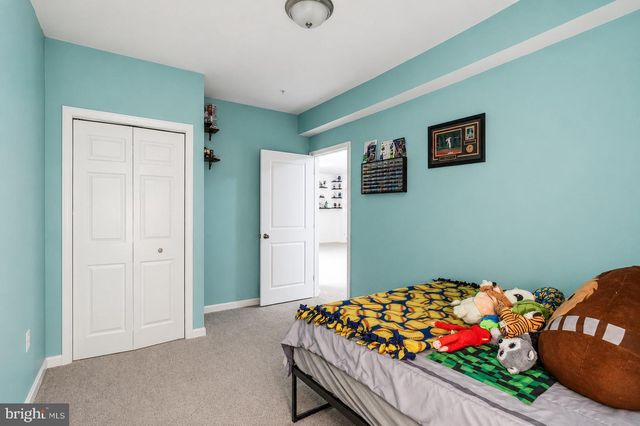 2311 RIVERVIEW RD, Essex, MD 21221