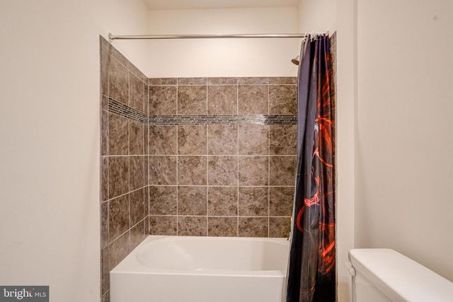 2311 RIVERVIEW RD, Essex, MD 21221