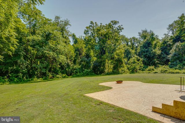 2311 RIVERVIEW RD, Essex, MD 21221