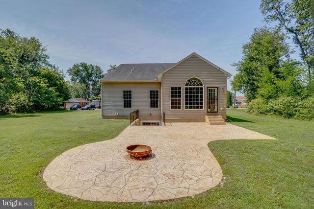 2311 RIVERVIEW RD, Essex, MD 21221