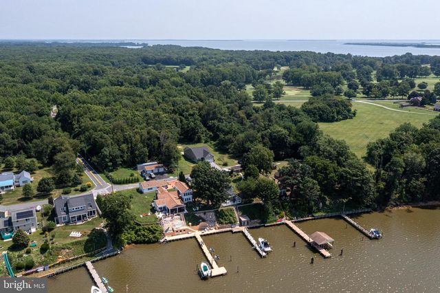 2311 RIVERVIEW RD, Essex, MD 21221