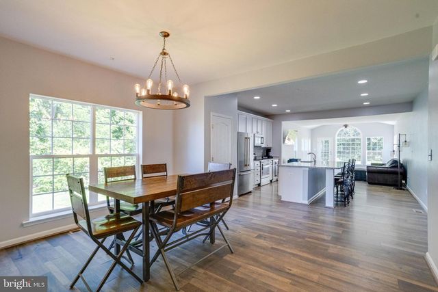 2311 RIVERVIEW RD, Essex, MD 21221