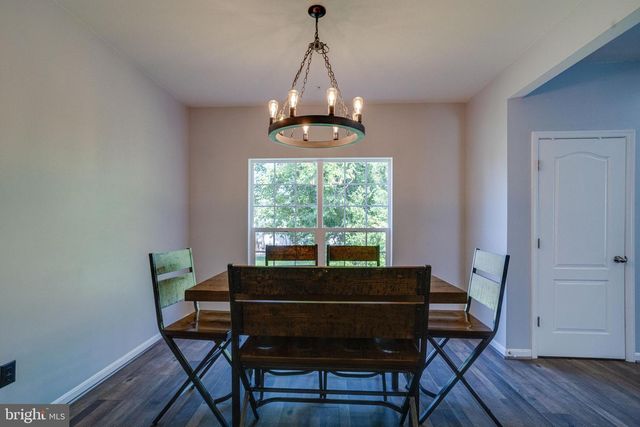 2311 RIVERVIEW RD, Essex, MD 21221