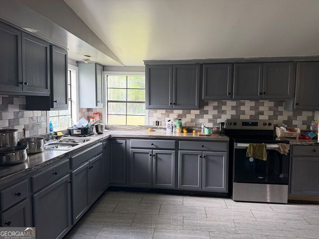 6022 Jenkins Road, Albany, GA 31705