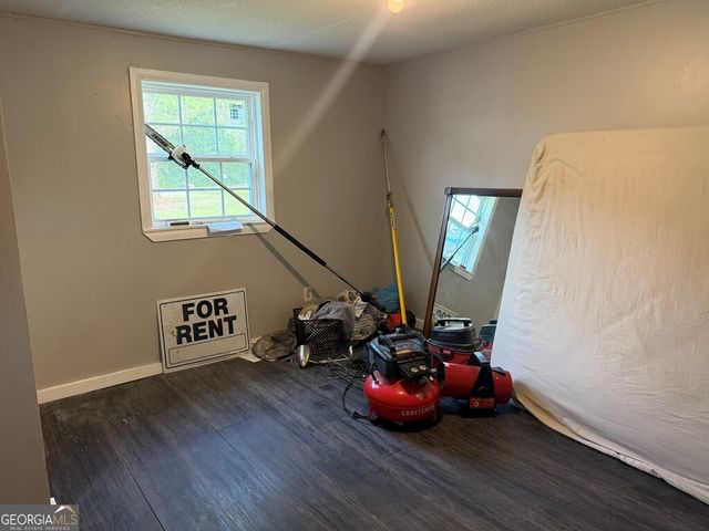 6022 Jenkins Road, Albany, GA 31705