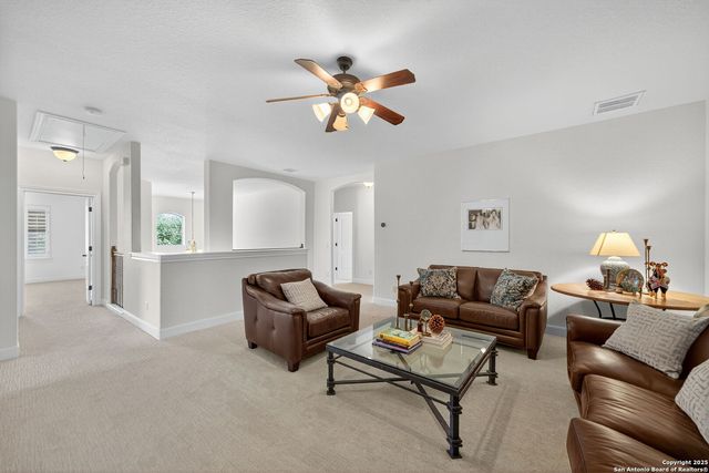 18627 Canoe Brk, San Antonio, TX 78258