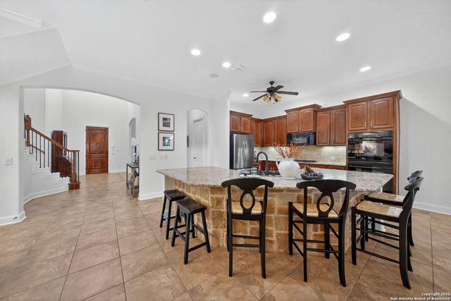 18627 Canoe Brk, San Antonio, TX 78258