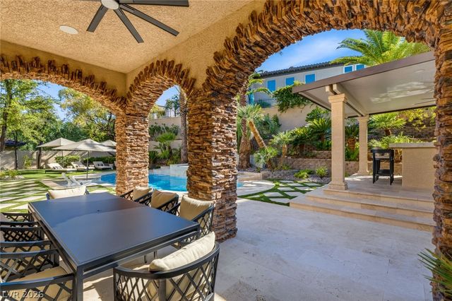1205 Moselle Court, Las Vegas, NV 89144