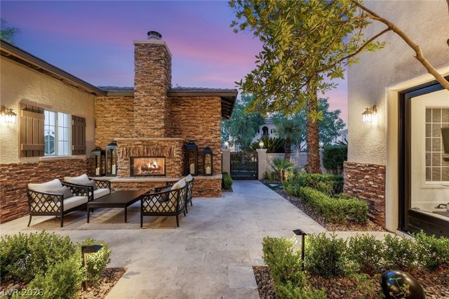 1205 Moselle Court, Las Vegas, NV 89144