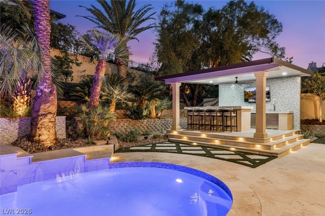 1205 Moselle Court, Las Vegas, NV 89144