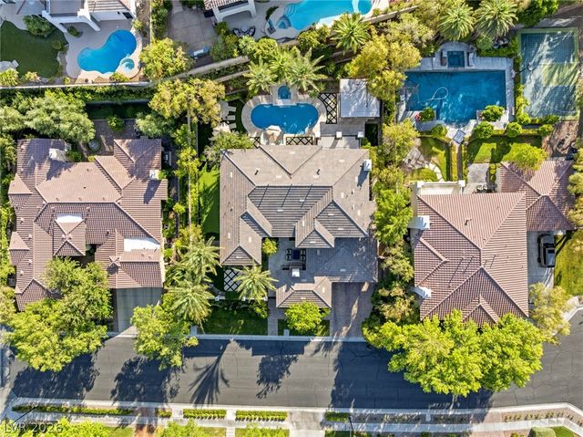 1205 Moselle Court, Las Vegas, NV 89144