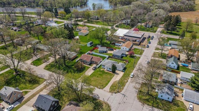 257 Fairfield Street, Waterloo, IA 50703