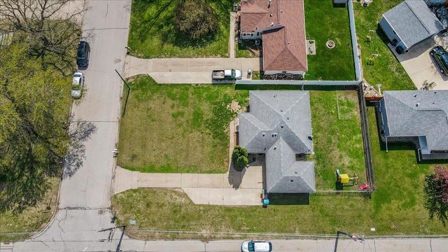 257 Fairfield Street, Waterloo, IA 50703