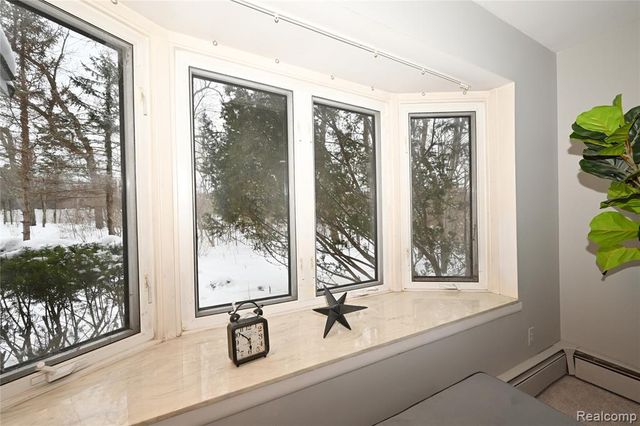 1850 Dorchester Road, Birmingham, MI 48009