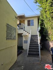 754 E 84th Place 4, Los Angeles, CA 90001