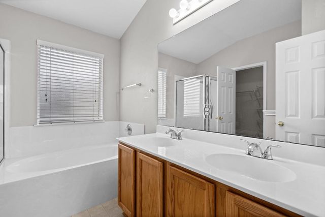 440 Grey Feather CT, Round Rock, TX 78665