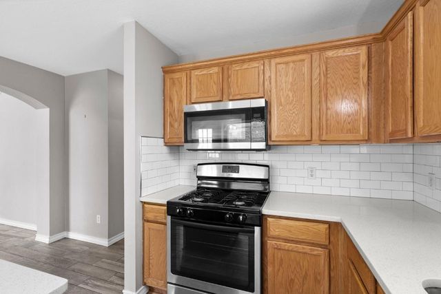 440 Grey Feather CT, Round Rock, TX 78665