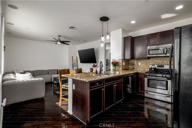 35864 Hazelhurst 3, Murrieta, CA 92562