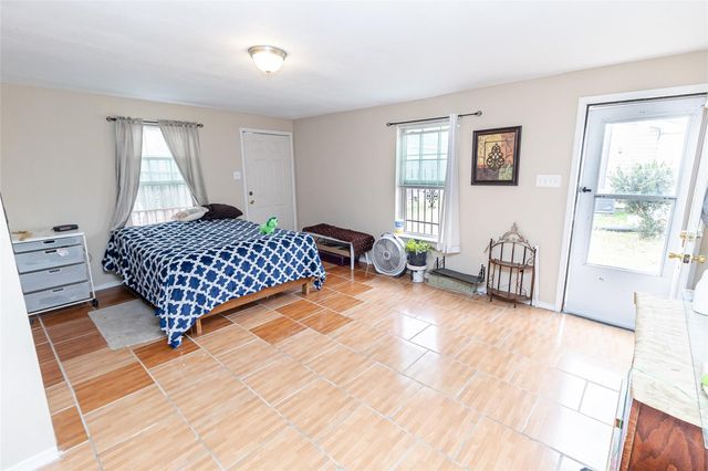 13347 Indianapolis Street, Houston, TX 77015