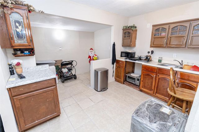 13347 Indianapolis Street, Houston, TX 77015