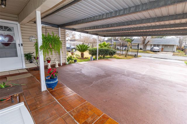 13347 Indianapolis Street, Houston, TX 77015