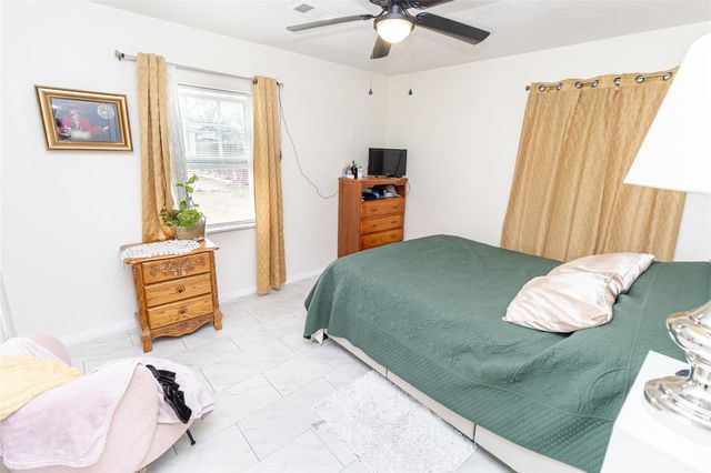 13347 Indianapolis Street, Houston, TX 77015