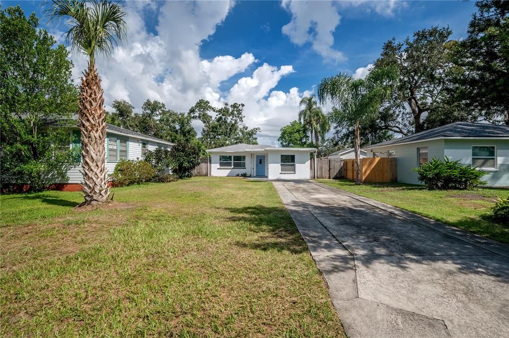 807 W VIRGINIA AVENUE, Tampa, FL 33603