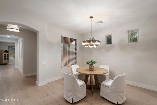 21614 N 39TH Place, Phoenix, AZ 85050