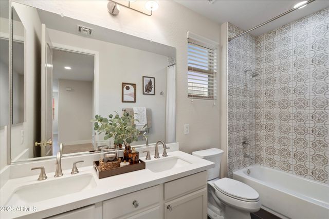 21614 N 39TH Place, Phoenix, AZ 85050