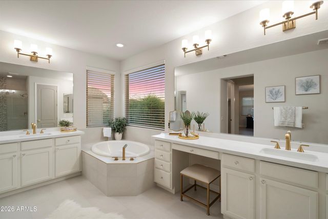 21614 N 39TH Place, Phoenix, AZ 85050