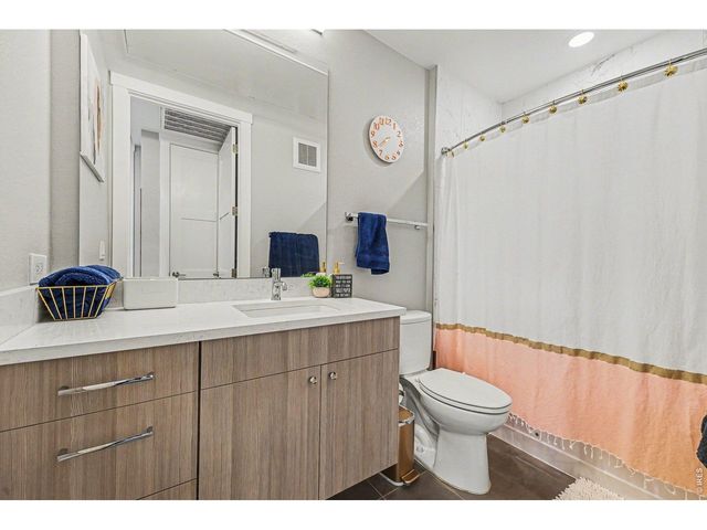 4885 S Monaco St, Denver, CO 80237