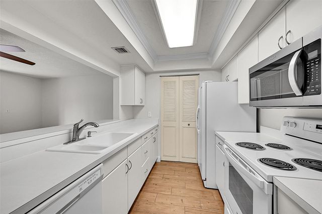 428 NW 70th Avenue 140, Plantation, FL 33317
