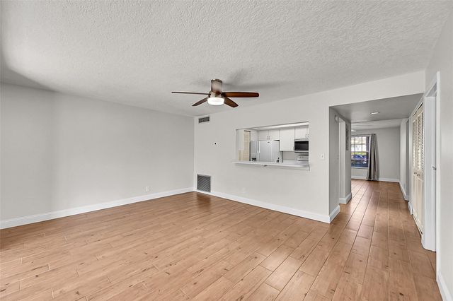 428 NW 70th Avenue 140, Plantation, FL 33317