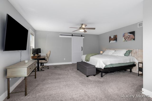 6327 Bentley Drive, Belmont, MI 49306