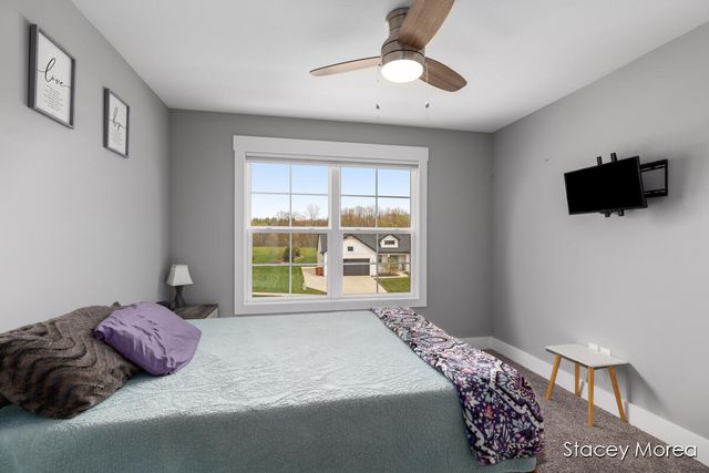 6327 Bentley Drive, Belmont, MI 49306