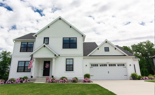 6327 Bentley Drive, Belmont, MI 49306