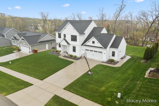 6327 Bentley Drive, Belmont, MI 49306