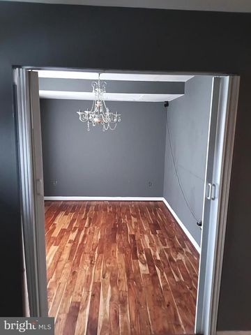 7758 LAKECREST DR, Greenbelt, MD 20770