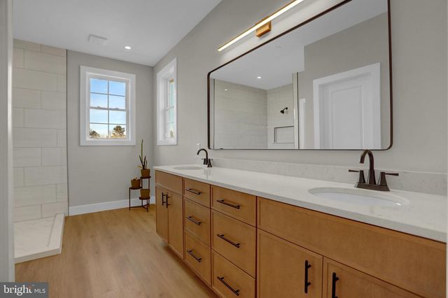 3544 REVOLEA BEACH RD, Middle River, MD 21220