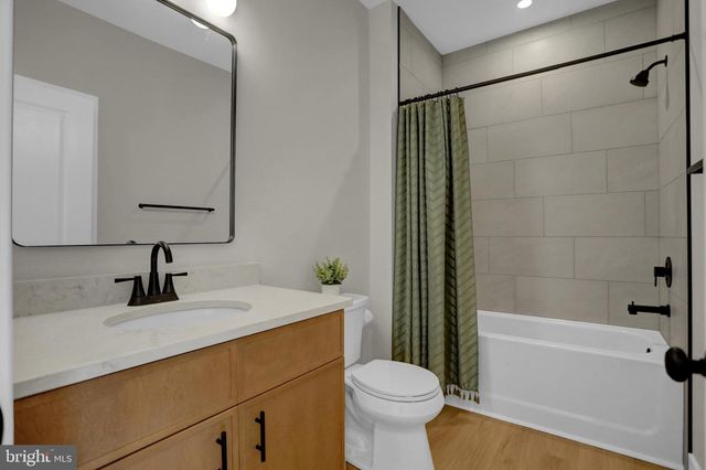 3544 REVOLEA BEACH RD, Middle River, MD 21220