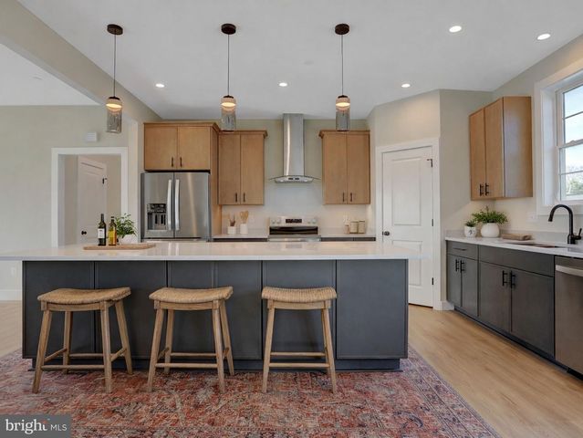 3544 REVOLEA BEACH RD, Middle River, MD 21220