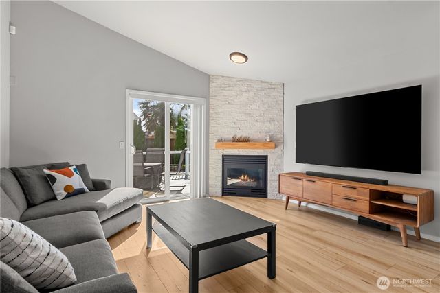 3702 48th Avenue NE, Tacoma, WA 98422