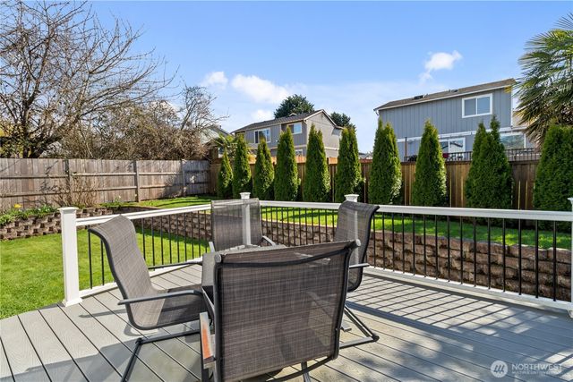 3702 48th Avenue NE, Tacoma, WA 98422