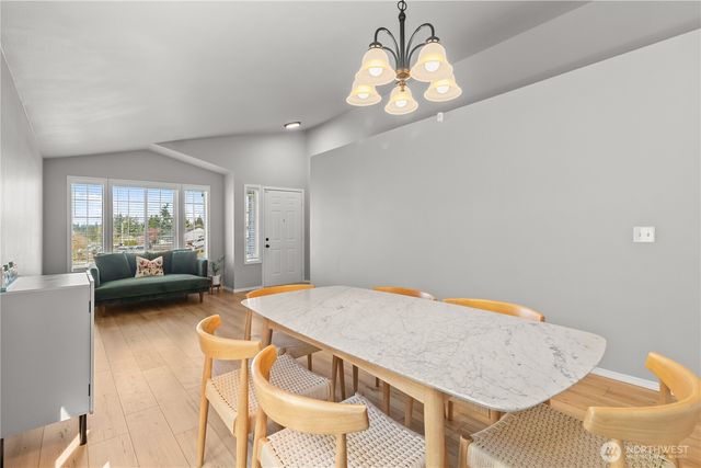 3702 48th Avenue NE, Tacoma, WA 98422