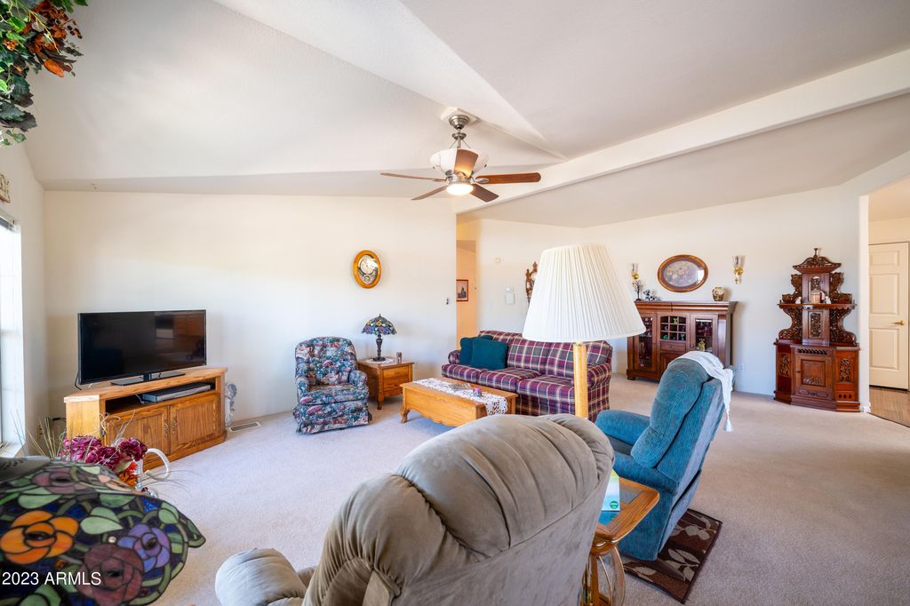 40576 N EAGLE Street, San Tan Valley, AZ 85140 — photo 2